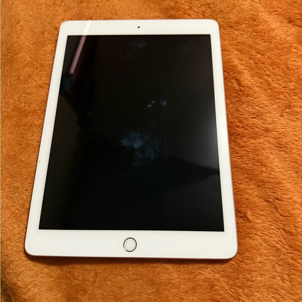 Apple Tablet in White with Touch ID